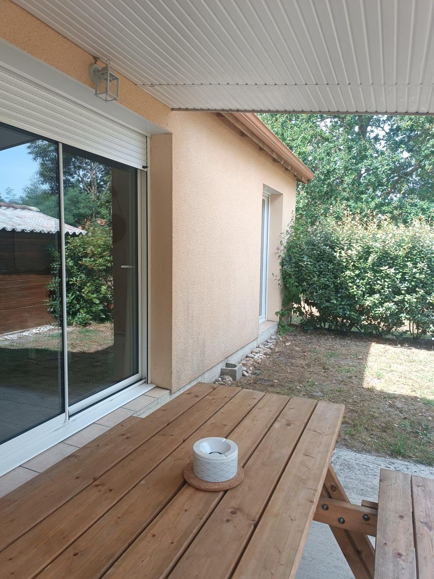 Location 4-6 Personnes Villa Grayan-et-l'Hopital Buitenkant foto